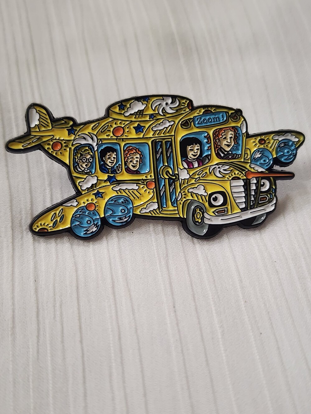 ✨ "The Magic School Bus" Flying Bus Enamel Pin ✨